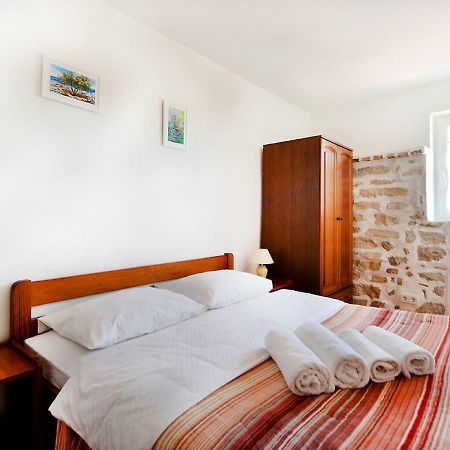 Old Town Vrsar, Apartments Danica & Zoran מראה חיצוני תמונה